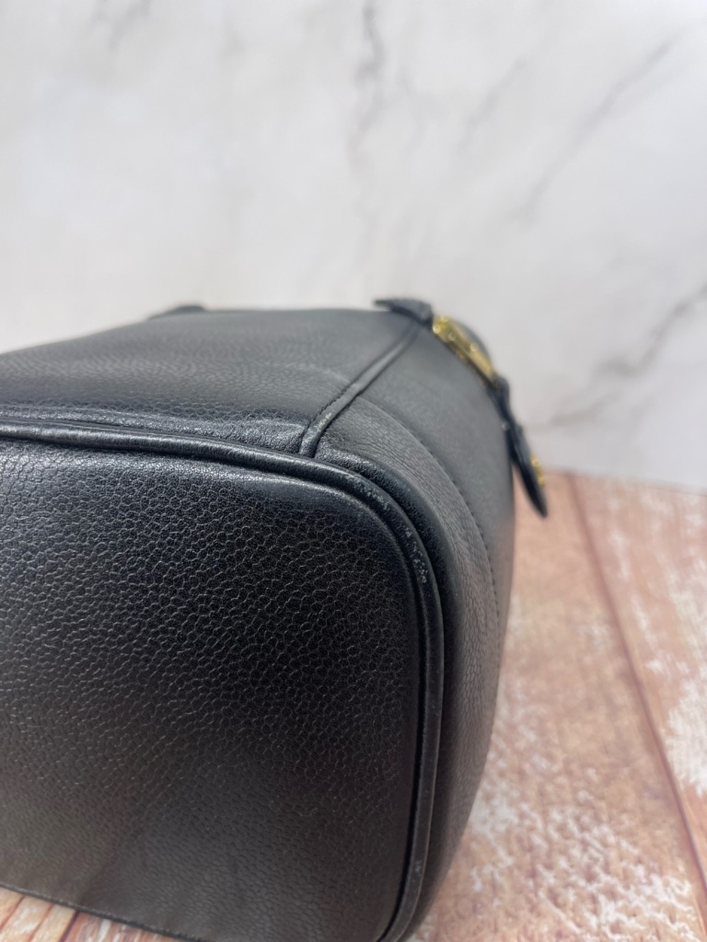 AUTHENTIC Chanel Vintage Black Caviar CC Tall Timeless Vanity Case - Picture 10 of 17